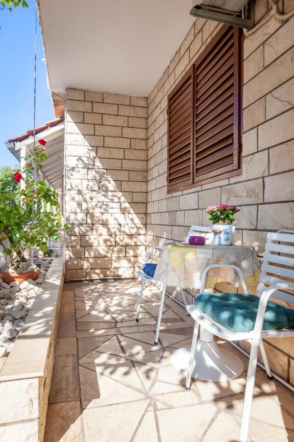 Limun - Ivo I Dragica Simic - Makarska